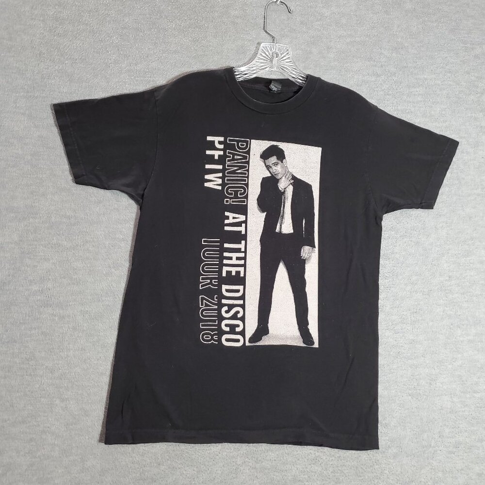Panic at the Disco Tour 2018 Men Shirt Medium Black Graphic Print Crew Neck Tee
